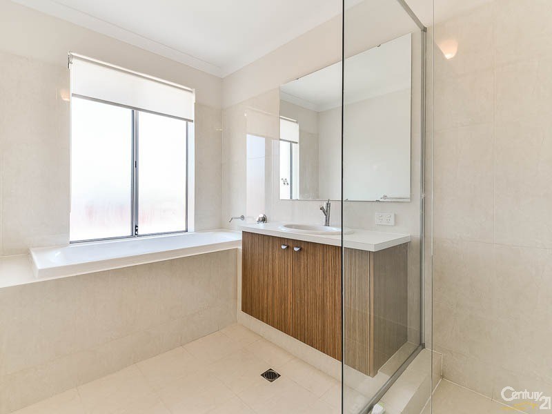 49A Rushton Street, Burswood WA 6100