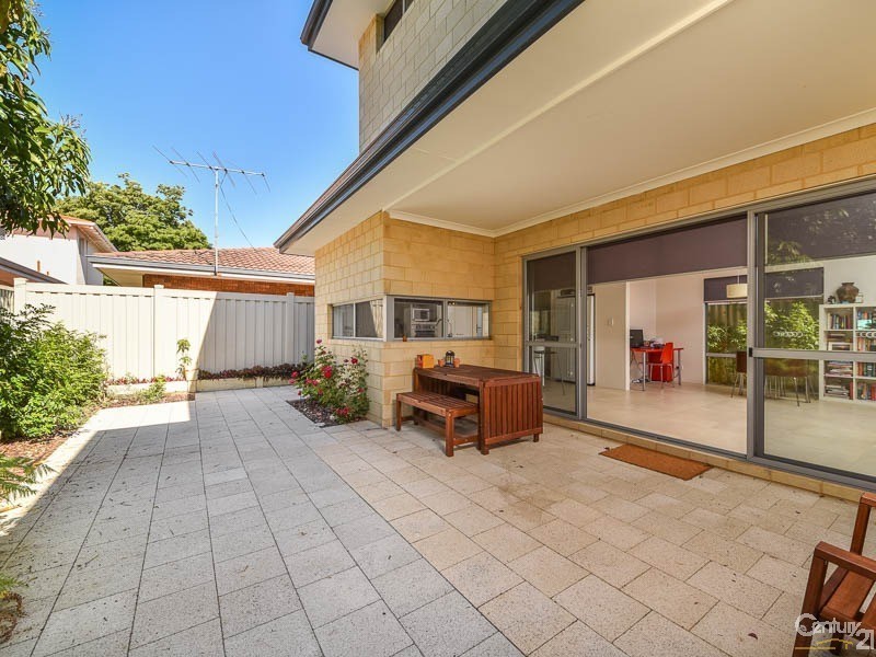 49A Rushton Street, Burswood WA 6100
