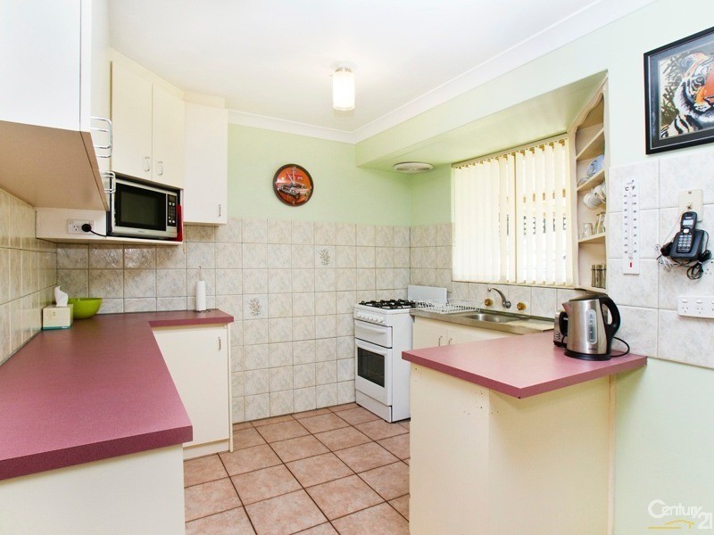 4 Imperial Court, Seville Grove WA 6112