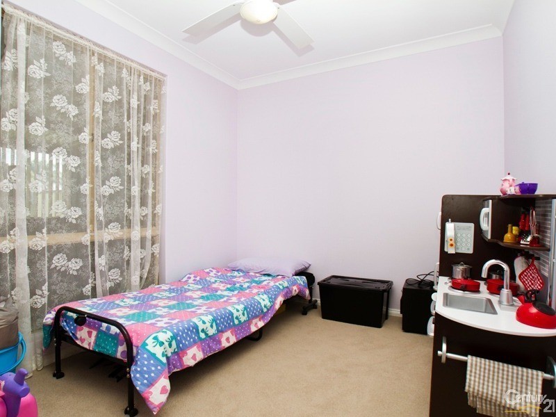 4 Imperial Court, Seville Grove WA 6112