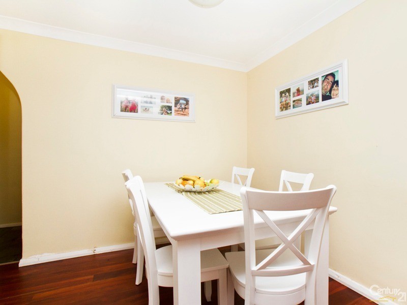 10 Coral Street, Martin WA 6110