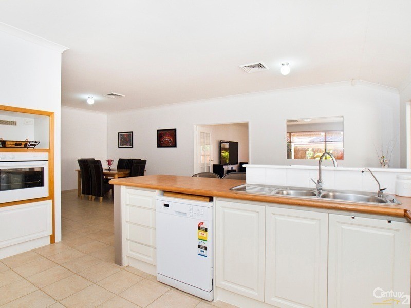 3 Corrigin Street, Southern River WA 6110