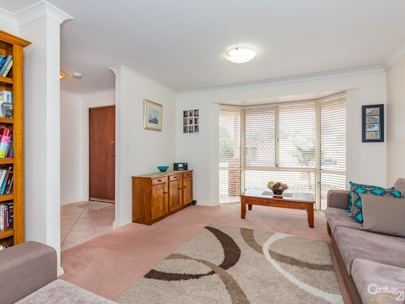 66 Flowerwood Way, Huntingdale WA 6110