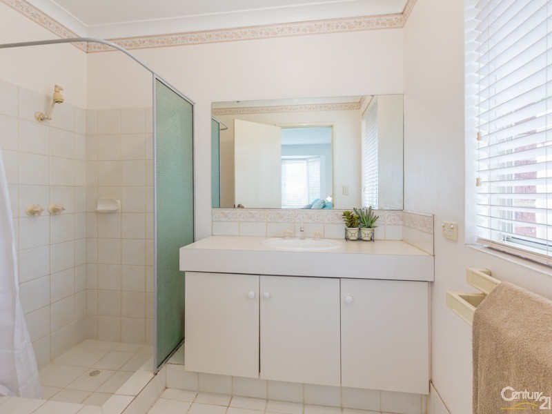 66 Flowerwood Way, Huntingdale WA 6110