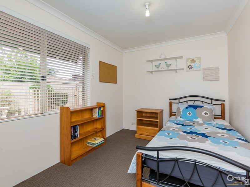 66 Flowerwood Way, Huntingdale WA 6110
