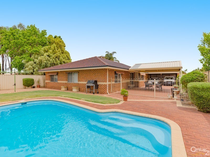 66 Flowerwood Way, Huntingdale WA 6110