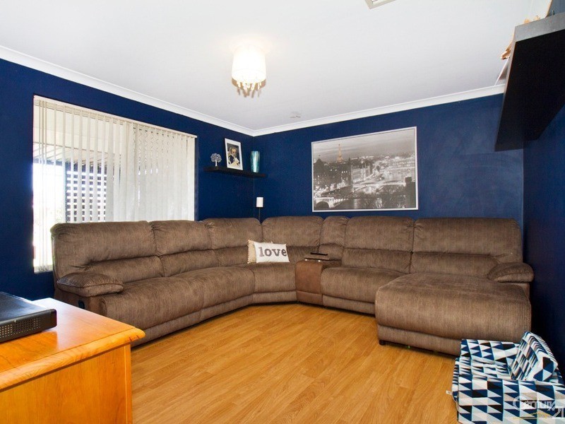 20 Schaffers Place, Thornlie WA 6108