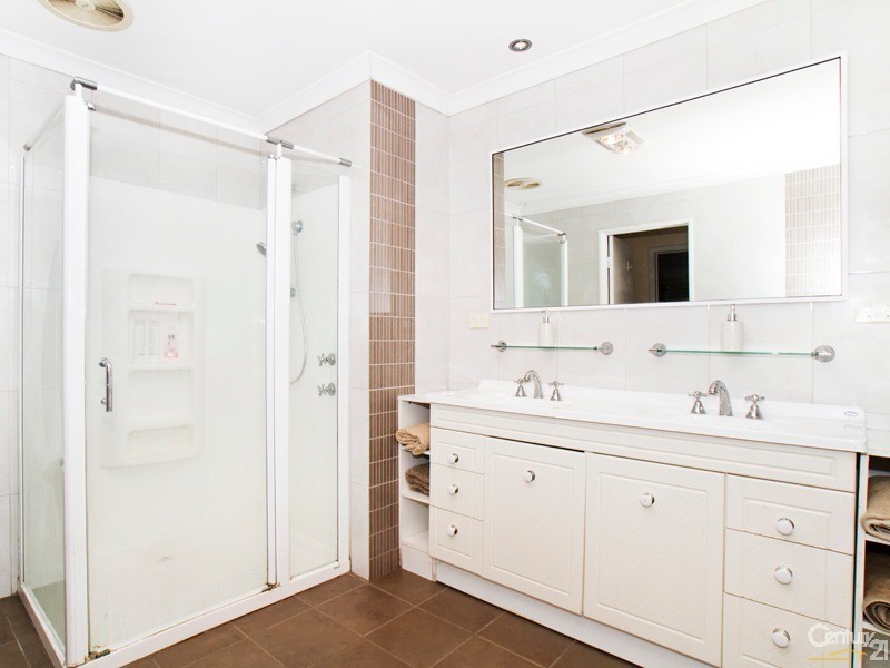 20 Schaffers Place, Thornlie WA 6108