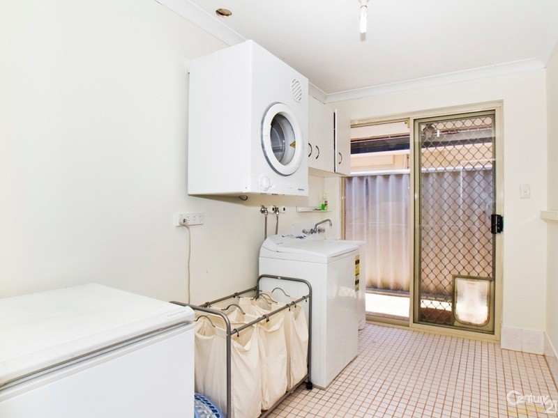 20 Schaffers Place, Thornlie WA 6108