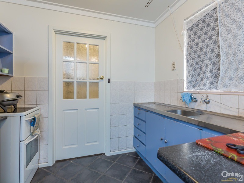 32 George Street, Gosnells WA 6110