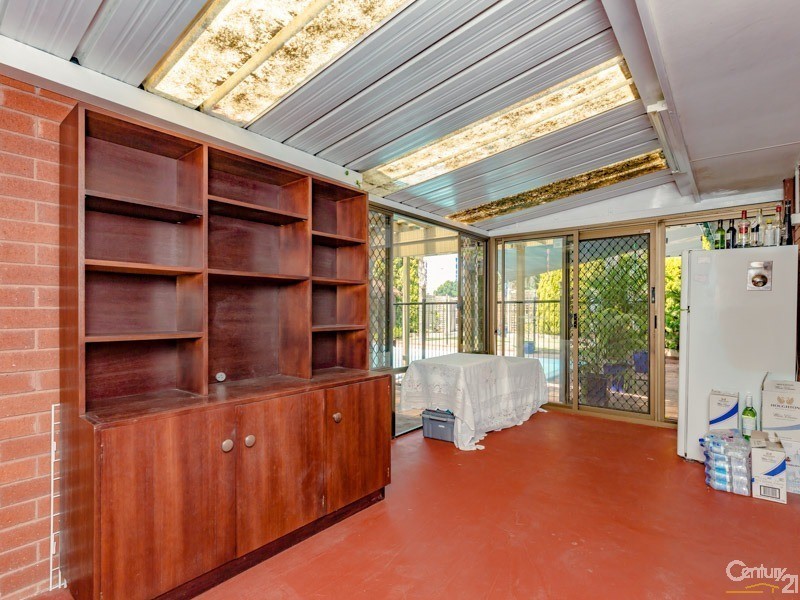 24 Merino Court, Thornlie WA 6108