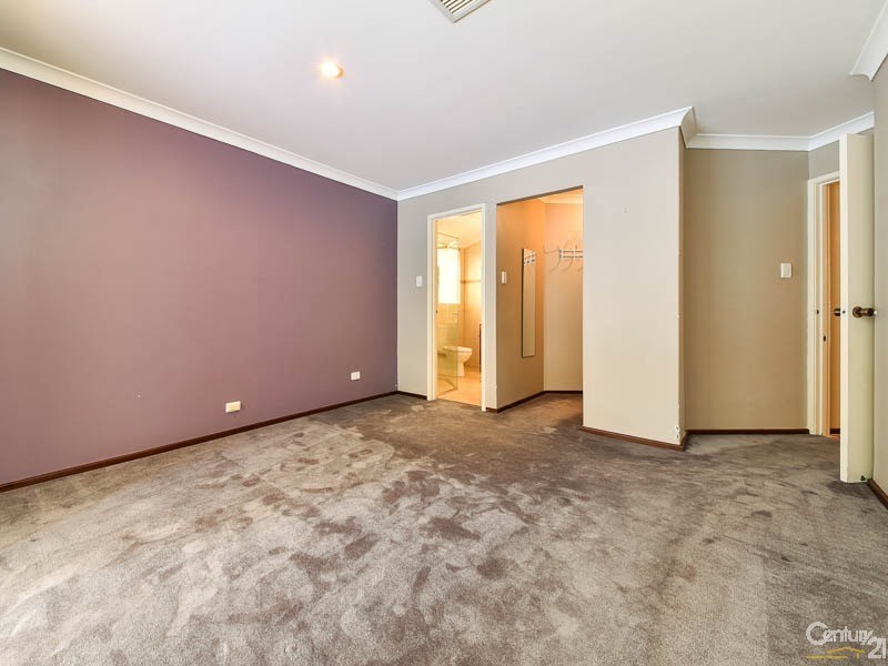 4 Boree Road, Kalamunda WA 6076