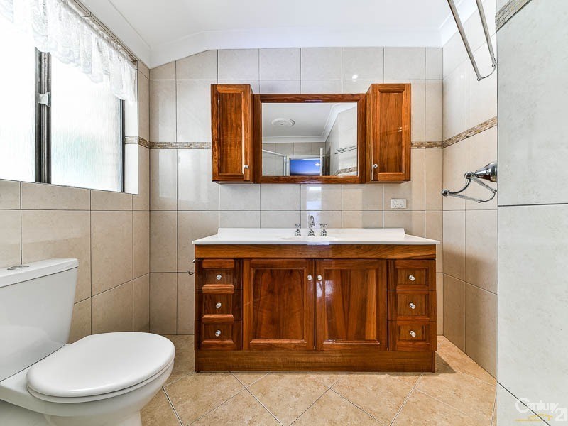 4 Boree Road, Kalamunda WA 6076