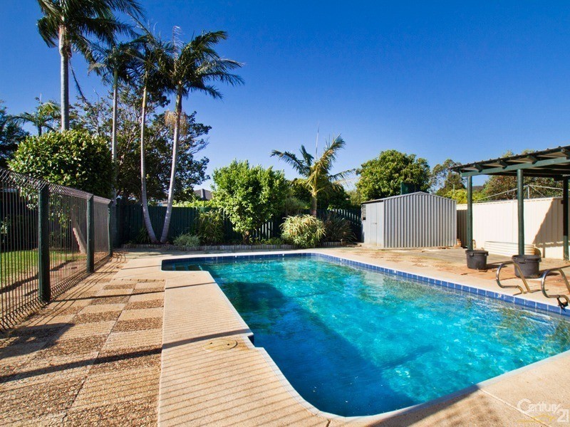 13 Mountain View, Kelmscott WA 6111