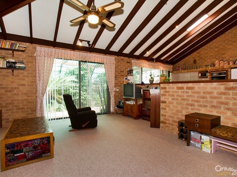 64 Aulberry Parade, Leeming WA 6149