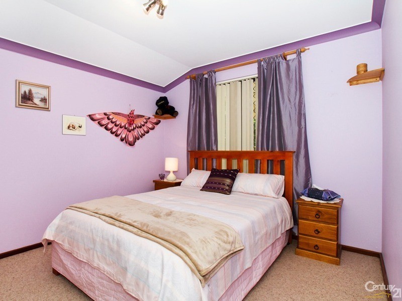 64 Aulberry Parade, Leeming WA 6149