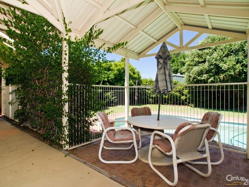 64 Aulberry Parade, Leeming WA 6149