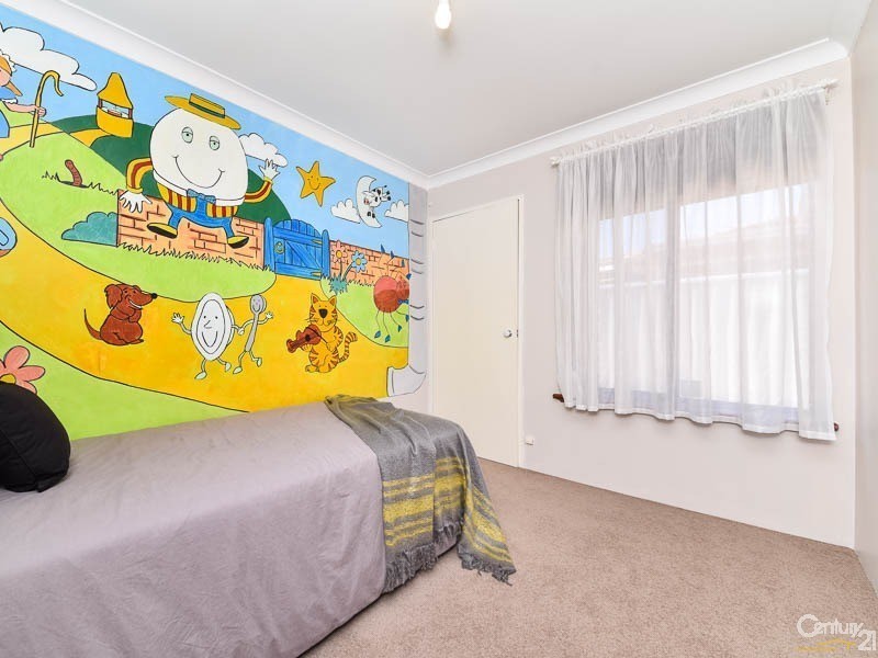 18 Bardwell Street, Thornlie WA 6108