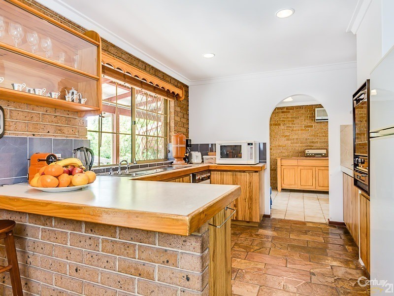 7 Wallangarra Drive North, Bedfordale WA 6112