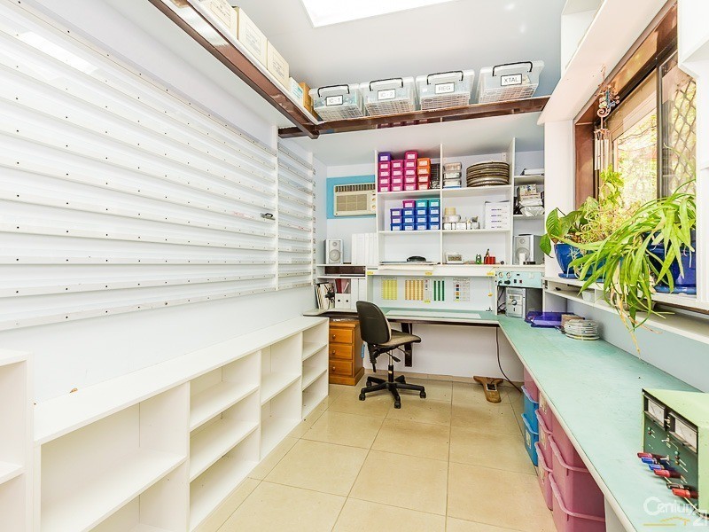 7 Wallangarra Drive North, Bedfordale WA 6112