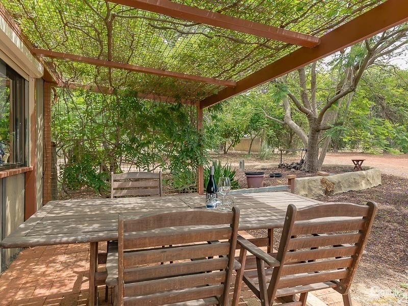 7 Wallangarra Drive North, Bedfordale WA 6112