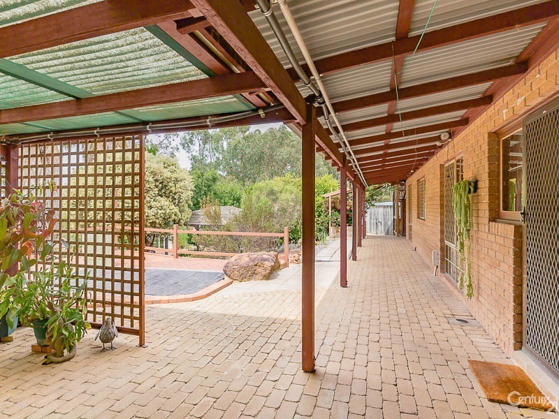 7 Wallangarra Drive North, Bedfordale WA 6112