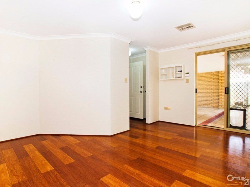 9 Bellbird Avenue, Huntingdale WA 6110