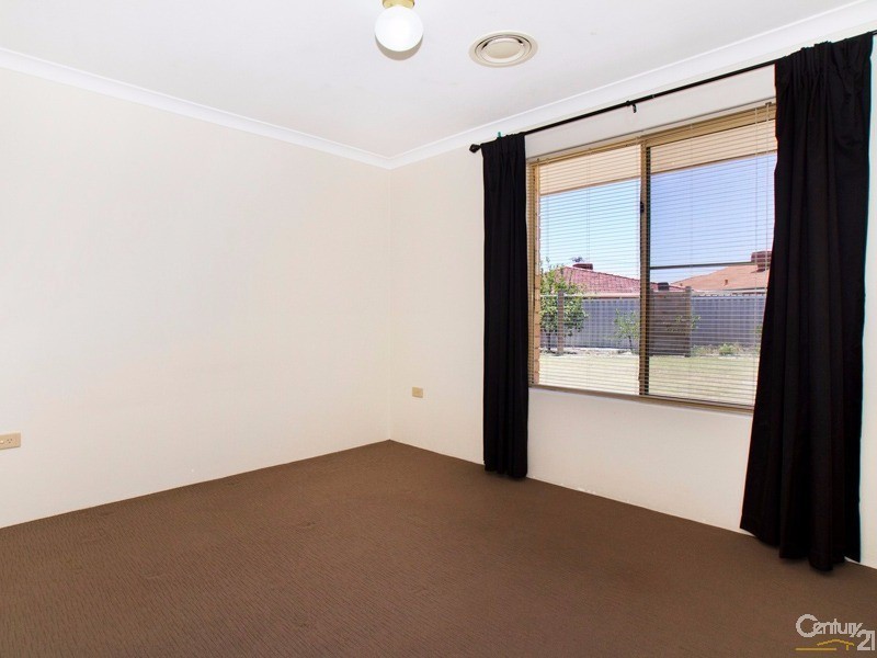 9 Bellbird Avenue, Huntingdale WA 6110