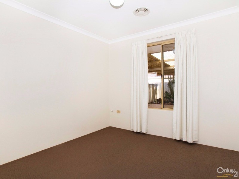 9 Bellbird Avenue, Huntingdale WA 6110