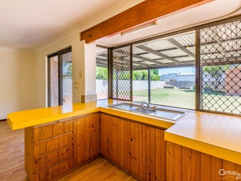 14 Hosken Road, Gosnells WA 6110