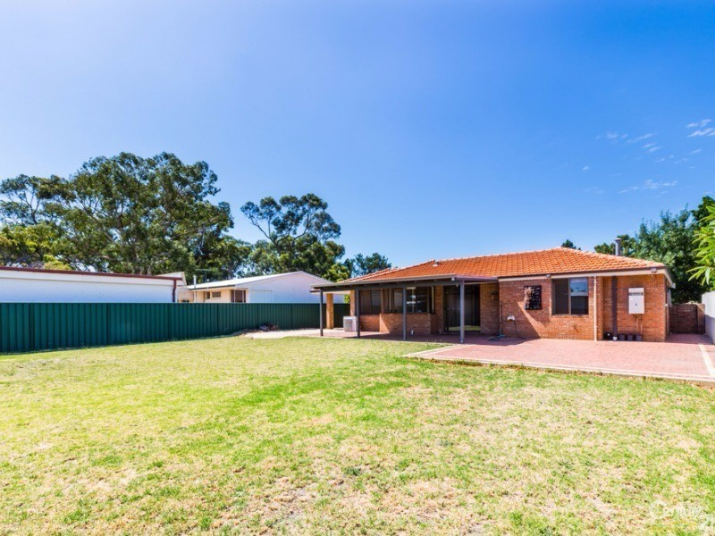 14 Hosken Road, Gosnells WA 6110