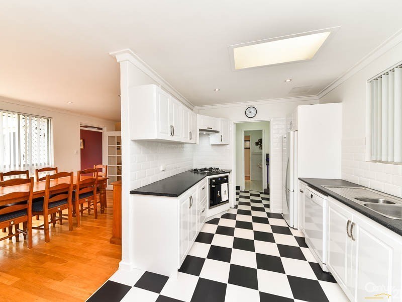 5 Nantellis Road, Martin WA 6110