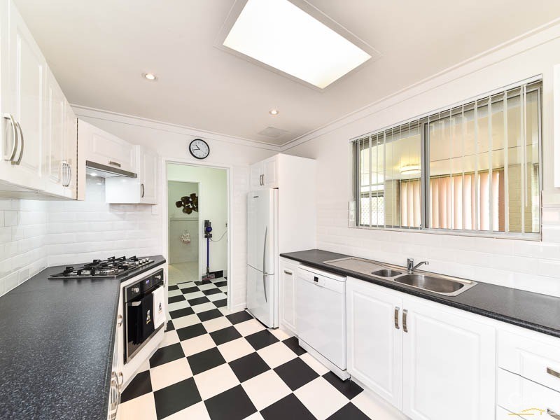 5 Nantellis Road, Martin WA 6110