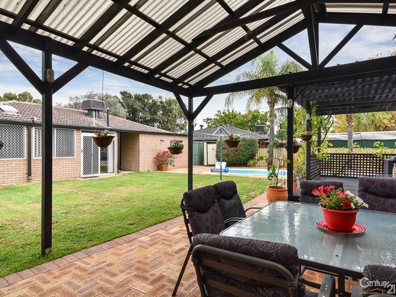 5 Nantellis Road, Martin WA 6110