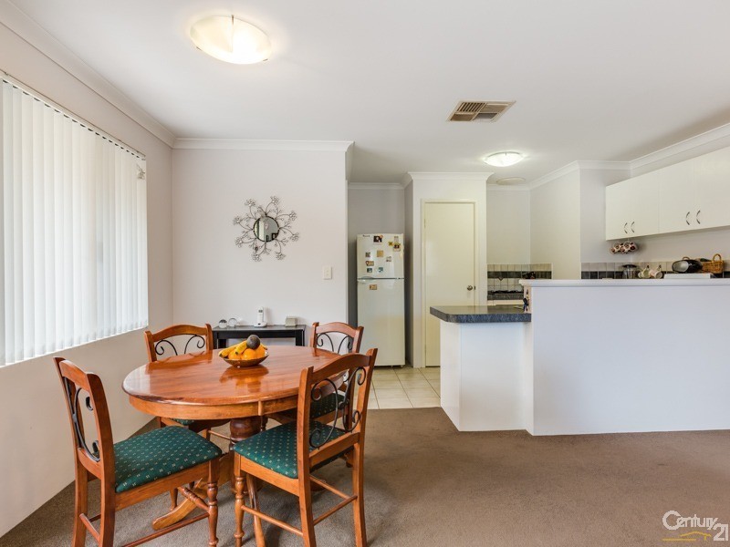 4/19 Bernice Way, Thornlie WA 6108