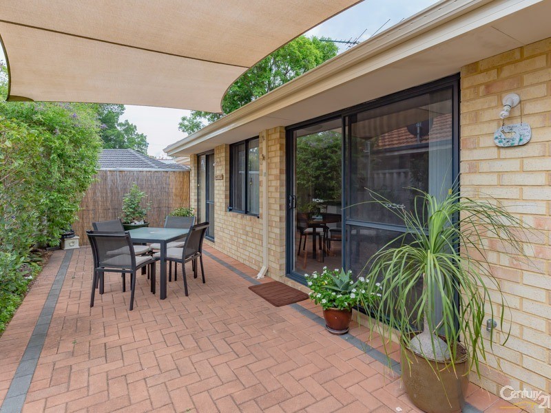 4/19 Bernice Way, Thornlie WA 6108