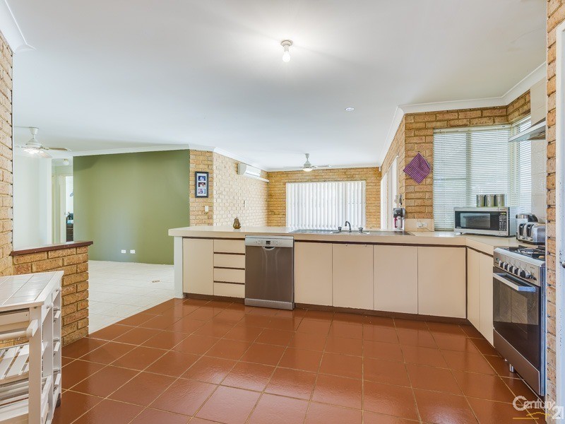 111 Meller Road, Bibra Lake WA 6163