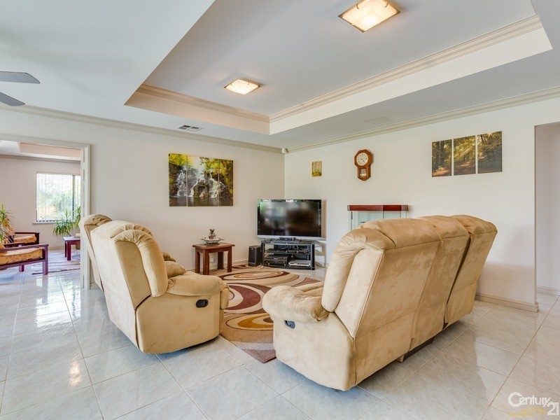 36 Anchorage Loop, Canning Vale WA 6155