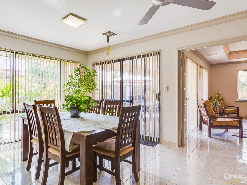36 Anchorage Loop, Canning Vale WA 6155
