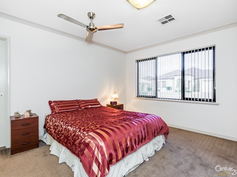 36 Anchorage Loop, Canning Vale WA 6155
