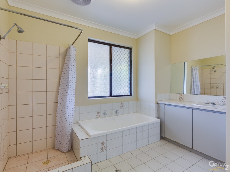 21 Nullagine Way, Gosnells WA 6110