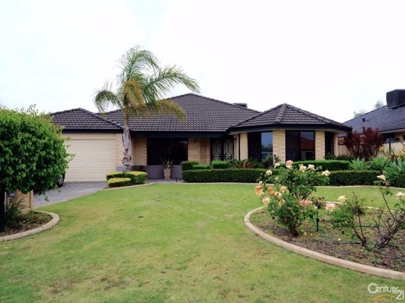 12 Oxburgh Link, Success WA 6164