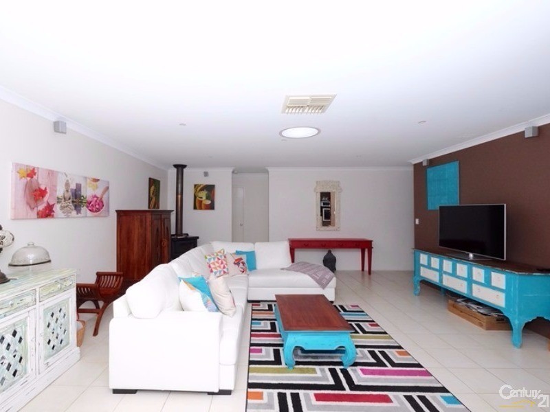 12 Oxburgh Link, Success WA 6164