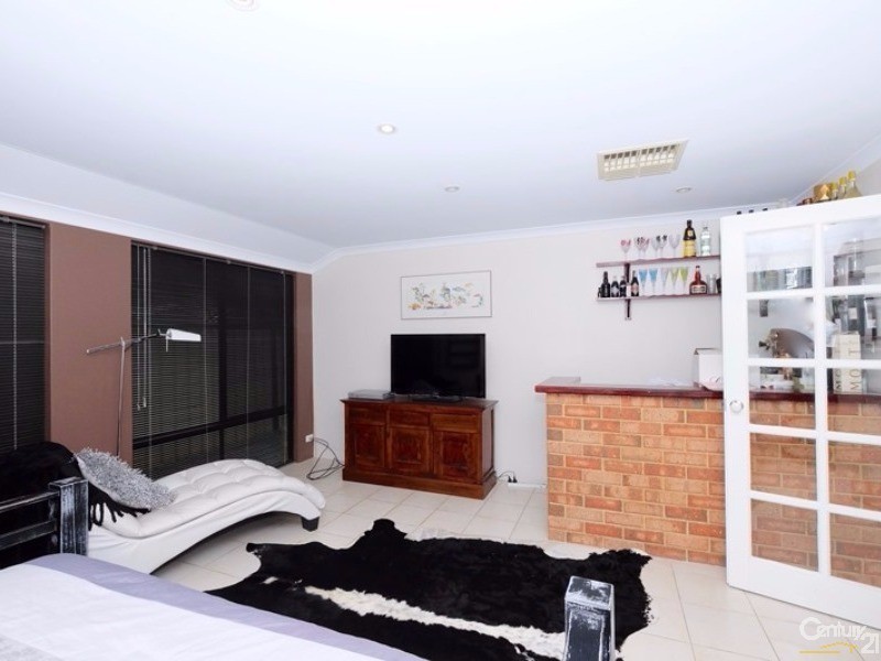 12 Oxburgh Link, Success WA 6164