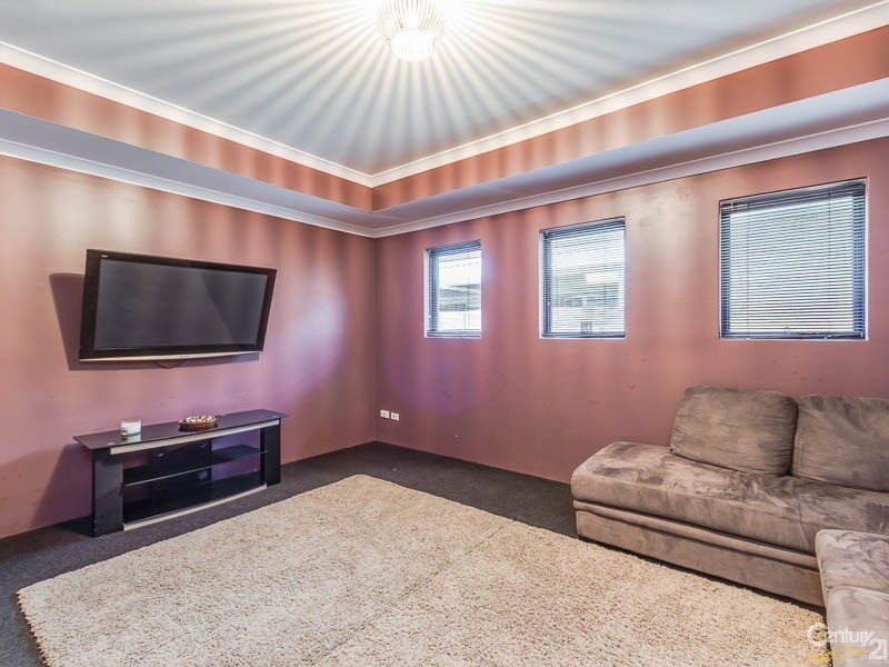 5 Waterview Parade, Southern River WA 6110