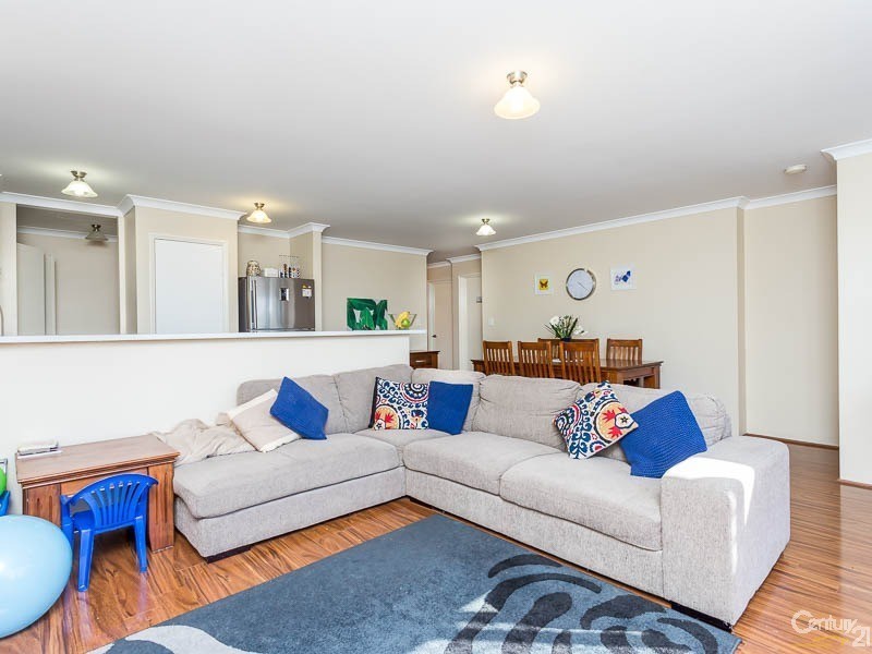 20/191 Railway Avenue, Kelmscott WA 6111