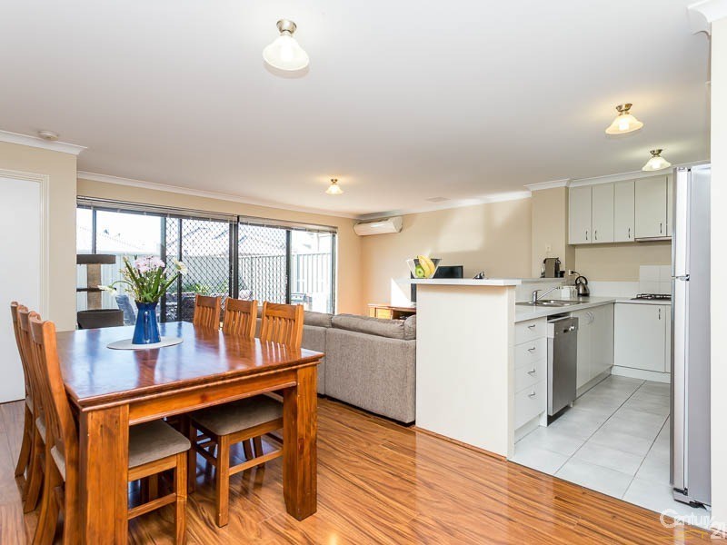 20/191 Railway Avenue, Kelmscott WA 6111