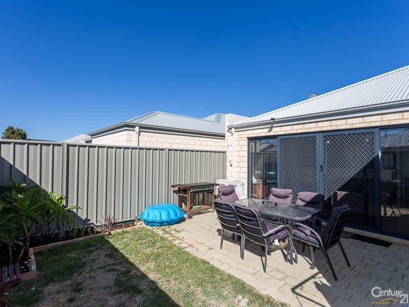 20/191 Railway Avenue, Kelmscott WA 6111