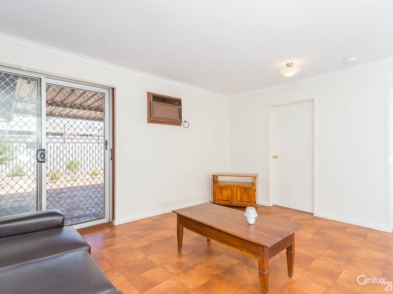 14 Jacobsen Way, Thornlie WA 6108