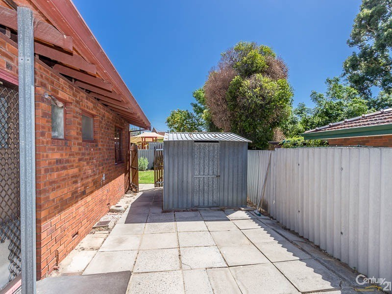 14 Jacobsen Way, Thornlie WA 6108